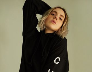 MØ