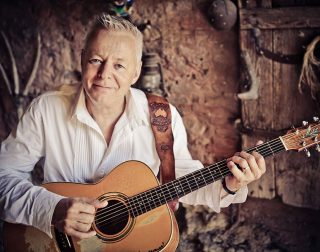 TOMMY EMMANUEL