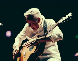 TOMMY EMMANUEL