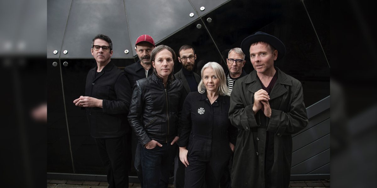 BELLE & SEBASTIAN